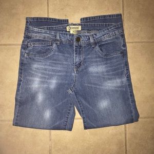 Democracy Slim Leg Low Rise Women’s Jeans Size 6